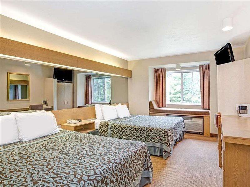 Days Inn By Wyndham Sturbridge Extérieur photo