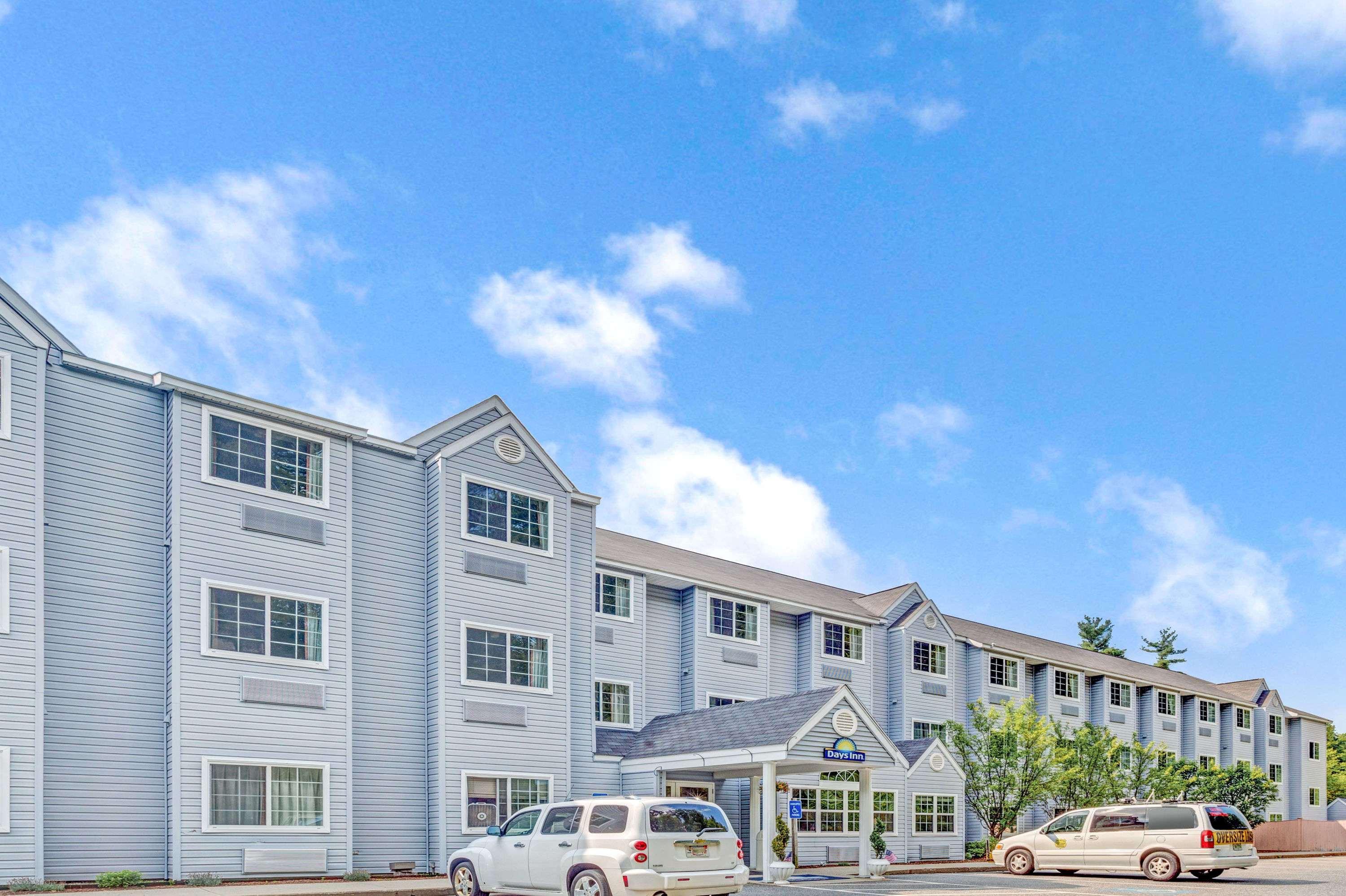 Days Inn By Wyndham Sturbridge Extérieur photo